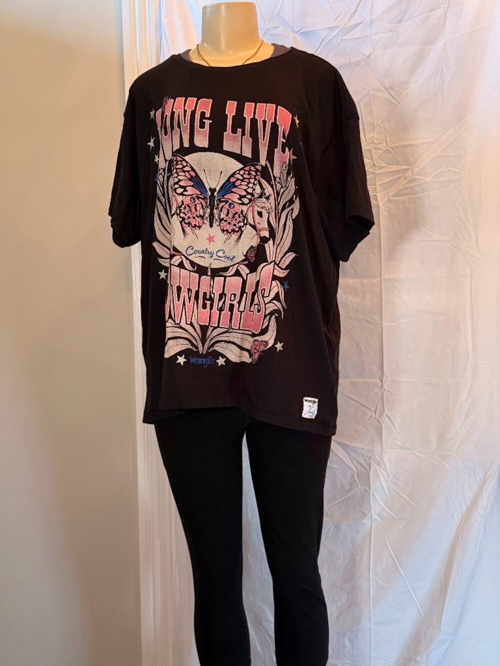 Wrangler Lainey Wilson Long Live Cowgirls Oversized SS Tshirt Women's M Like New
